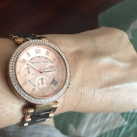 Watch - Picture 2 of 2